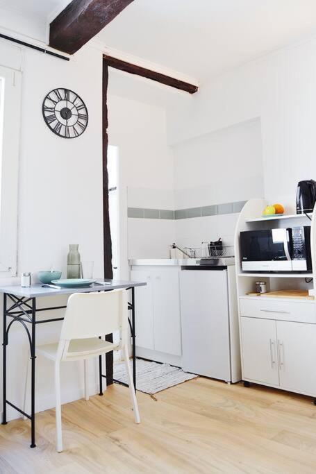Superbe Studio Au Centre D'Orleans Lägenhet Exteriör bild